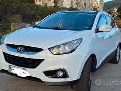 Bianco Usata 2010 Hyundai ix35 Comfort SUV | 8000 € (Buon prezzo)