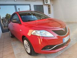 Rosso Usata 2016 Lancia Ypsilon Due volumi | 6500 € (Buon prezzo)