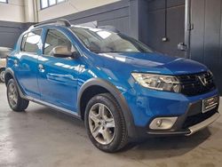 Blu/azzurro Usata 2017 Dacia Sandero Stepway Due volumi | 8500 € (Buon prezzo)