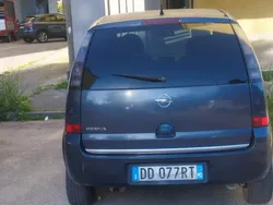 Usata 2006 Opel Meriva Monovolume | 2000 € (Buon prezzo)