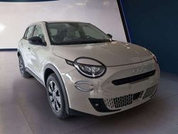 Beige Usata 2024 Fiat 600 SUV | 19.350 € (Super prezzo)