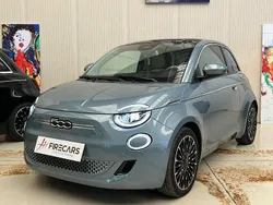 Usata 2022 Fiat 500e La Prima Tre volumi | 18.900 € (Buon prezzo)