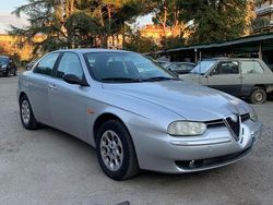 Usata 2000 Alfa Romeo 156 Tre volumi | 1500 € (Buon prezzo)