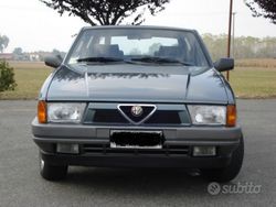 Verde Usata 1990 Alfa Romeo 75 Tre volumi | 10.000 €