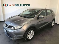 Grigio(met.) Usata 2015 Nissan Qashqai Acenta SUV | 11.900 € (Buon prezzo)