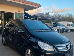 Nero Usata 2009 Mercedes B180 Monovolume | 5200 €