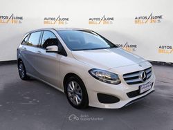 Bianco Usata 2018 Mercedes B180 Executive Monovolume | 15.800 € (Buon prezzo)