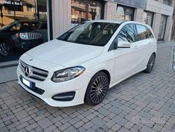Bianco Usata 2016 Mercedes B180 Monovolume | 10.900 € (Buon prezzo)