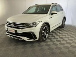Bianco Usata 2021 VW Tiguan R-line SUV | 29.999 € (Molto cara)