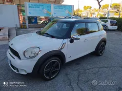 Valkoinen Käytetty 2013 Mini Cooper SD Countryman Katumaasturi | 5500 € (Supertarjous)