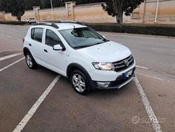 Usata 2016 Dacia Sandero SUV | 6300 € (Buon prezzo)