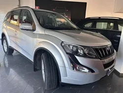 Nessuno Usata 2016 Mahindra XUV500 SUV | 9900 € (Molto cara)