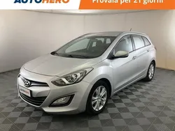 Argento Usata 2014 Hyundai i30 Classic Station wagon | 8699 €