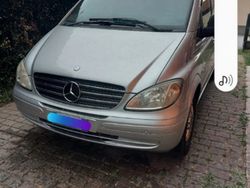 Grigio Usata 2009 Mercedes Vito Furgone | 10.000 € (Molto cara)