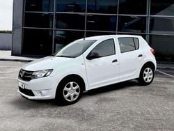 Bianco Usata 2014 Dacia Sandero Ambiance Tre volumi | 4950 € (Buon prezzo)