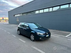 Usata 2010 VW Golf VI Tre volumi | 5650 € (Buon prezzo)