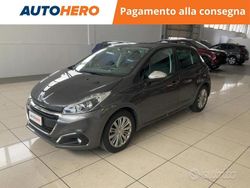 Grigio Usata 2019 Peugeot 208 Due volumi | 8399 € (Buon prezzo)