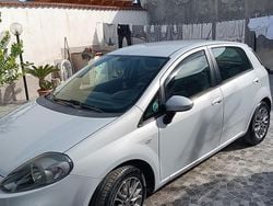 Bianco Usata 2013 Fiat Punto Easy Tre volumi | 5000 € (Buon prezzo)