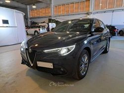 Nero Usata 2021 Alfa Romeo Stelvio Business SUV | 24.499 € (Buon prezzo)