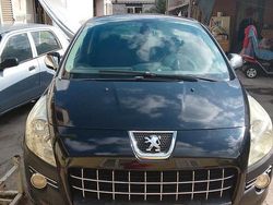 Usata 2009 Peugeot 3008 SUV | 2400 €