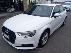 Bianco Usata 2016 Audi A3 Ambiente Tre volumi | 11.000 € (Cara)