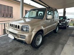 Oro Usata 2011 Suzuki Jimny SUV | 11.450 € (Buon prezzo)