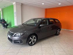 Grigio Usata 2018 Peugeot 308 Allure Station wagon | 8500 € (Buon prezzo)