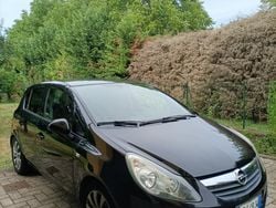 Usata 2010 Opel Corsa Edition Tre volumi | 2500 € (Ottimo prezzo)