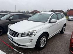Bianco Usata 2015 Volvo XC60 Kinetic SUV | 12.400 € (Buon prezzo)