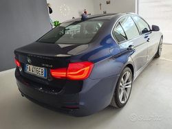 Blu Usata 2015 BMW 318 Sport Line Tre volumi | 12.400 € (Buon prezzo)