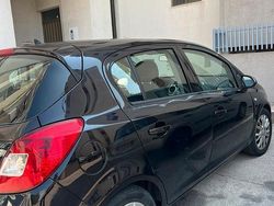 Nero Usata 2009 Opel Corsa Due volumi | 3000 € (Cara)
