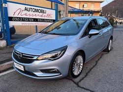 Argento metallizzato Usata 2016 Opel Astra Station wagon | 10.997 € (Buon prezzo)