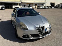 Argento Usata 2013 Alfa Romeo Giulietta Exclusive Due volumi | 4500 € (Super prezzo)