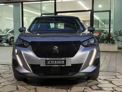 Grigio Usata 2020 Peugeot 2008 Active SUV | 15.290 € (Buon prezzo)