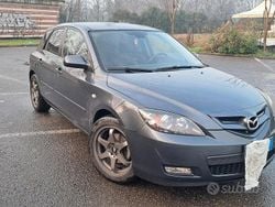 Usata 2009 Mazda 3 Tre volumi | 2800 € (Buon prezzo)