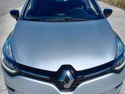 Grigio Usata 2019 Renault Clio IV Tre volumi | 9500 € (Buon prezzo)