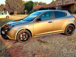 Grigio Usata 2020 Alfa Romeo Giulietta Tre volumi | 18.000 € (Molto cara)