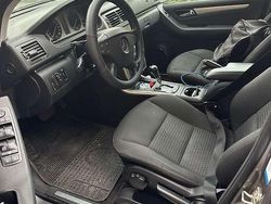 Grigio Usata 2011 Mercedes 180 Tre volumi | 5000 € (Buon prezzo)