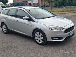 Grigio Usata 2018 Ford Focus Titanium Tre volumi | 5000 € (Super prezzo)