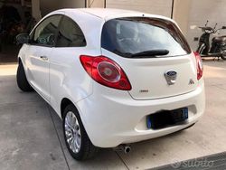 Bianco Usata 2012 Ford Ka Due volumi | 4950 €
