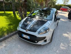 Grigio Usata 2012 Abarth Punto Evo Due volumi | 18.999 € (Molto cara)
