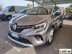 Grigio Usata 2021 Renault Captur Business SUV | 15.200 € (Buon prezzo)
