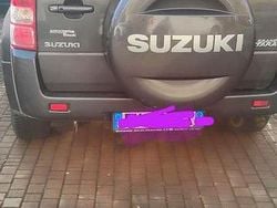 Grigio Usata 2012 Suzuki Grand Vitara Tre volumi | 7500 €