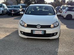 Bianco Usata 2011 VW Golf Highline Tre volumi | 4300 € (Buon prezzo)