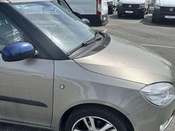 Grigio Usata 2006 Skoda Roomster Style Monovolume | 2500 €