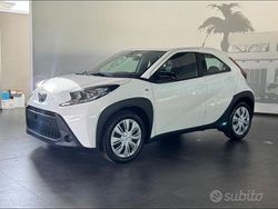 Bianco Nuova 2025 Toyota Aygo X Active SUV | 14.950 € (Buon prezzo)
