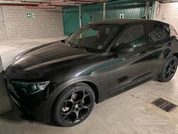 Nero Usata 2022 Alfa Romeo Stelvio Estrema SUV | 40.000 € (Molto cara)