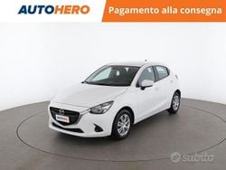 Bianco Usata 2015 Mazda 2 Tre volumi | 10.699 € (Buon prezzo)