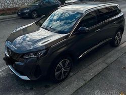 Usata 2023 Peugeot 5008 Tre volumi | 30.000 €