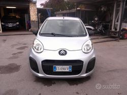 Argento Usata 2013 Citroën C1 Attraction Due volumi | 5999 € (Buon prezzo)